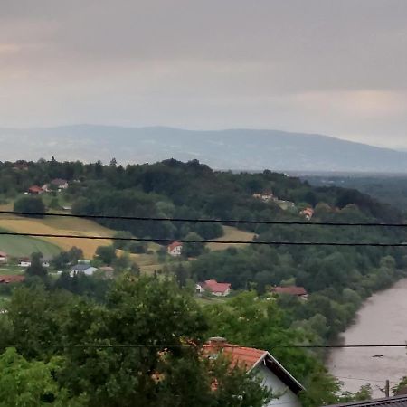 Apartma Vali Appartement Gradisca Buitenkant foto