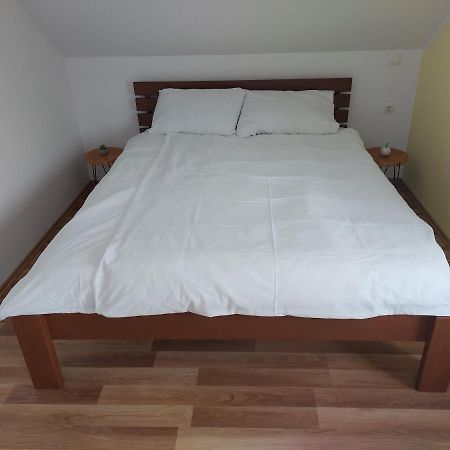 Apartma Vali Appartement Gradisca Buitenkant foto