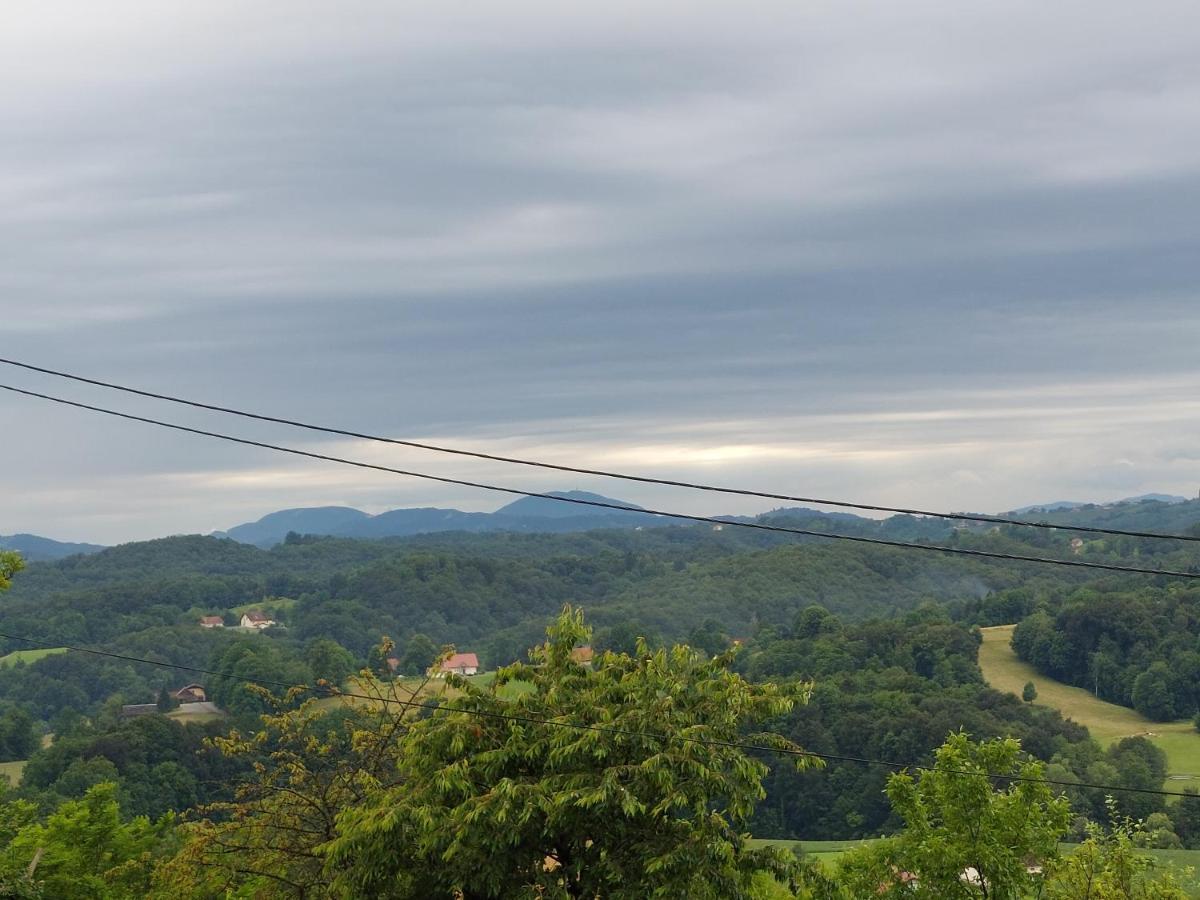 Apartma Vali Appartement Gradisca Buitenkant foto