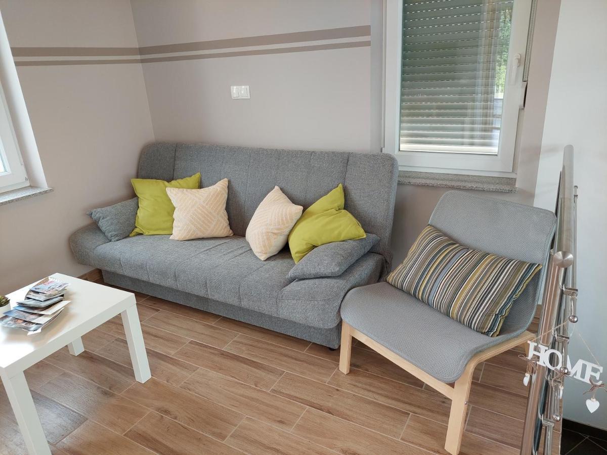 Apartma Vali Appartement Gradisca Buitenkant foto