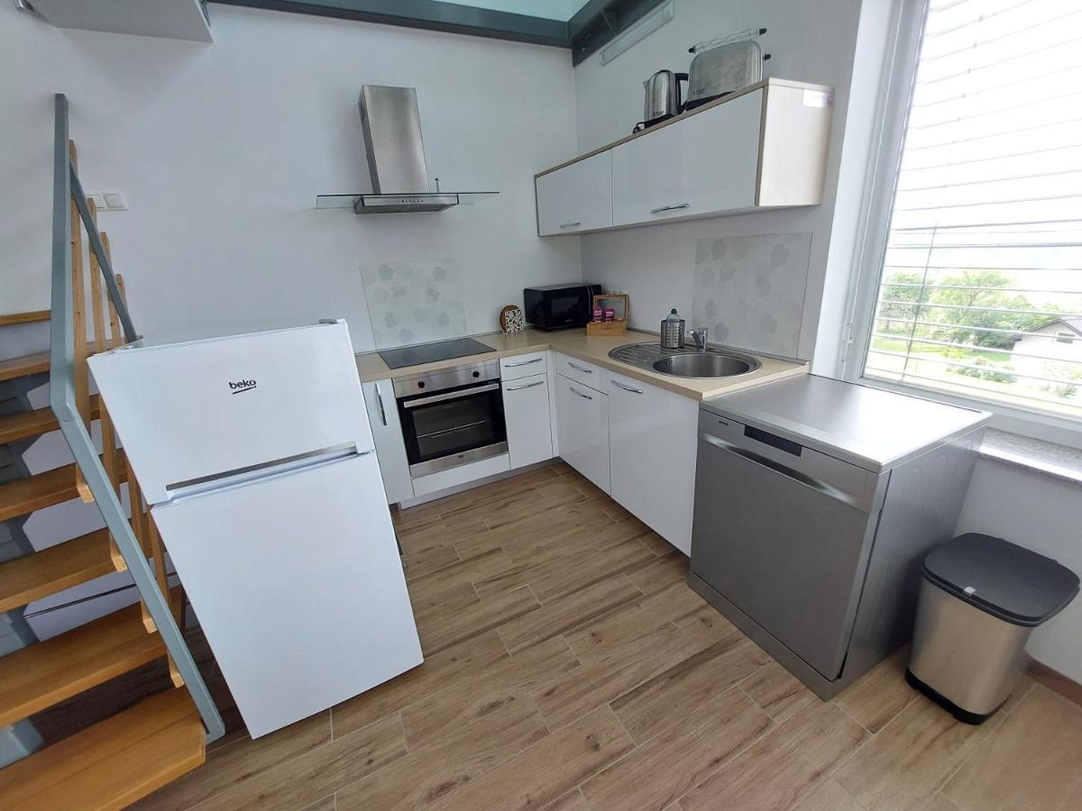 Apartma Vali Appartement Gradisca Buitenkant foto